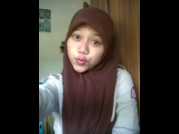 Rona Belvi